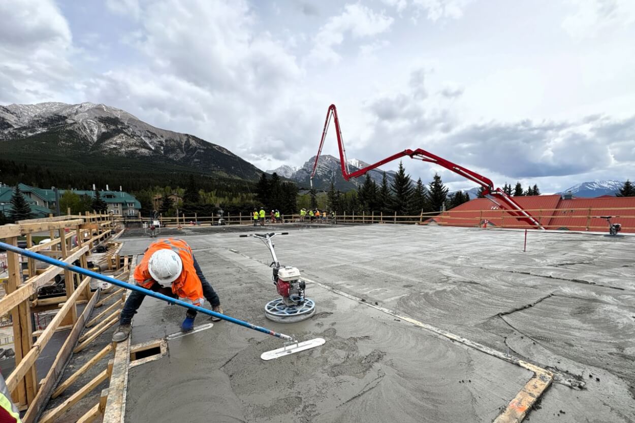 Canada’s biggest GCs analyze 617 projects to map 75% emissions cut